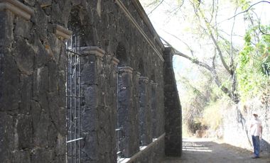 Terreno con uso de posible hotel - Venta