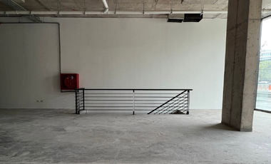 Local Comercial en Arriendo en Vitacura con Paul Claudel