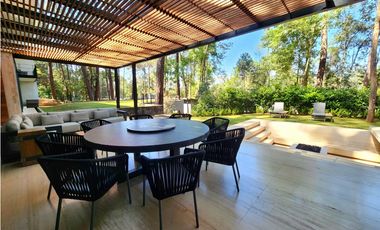 Casa en Venta en Avándaro Valle de Bravo