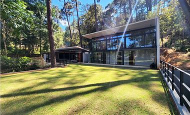 Casa en Venta en Avándaro Valle de Bravo