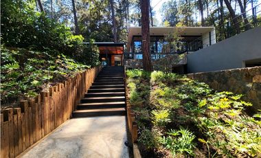 Casa en Venta en Avándaro Valle de Bravo