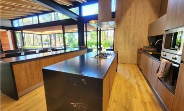 Casa en Venta en Avándaro Valle de Bravo