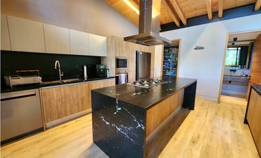 Casa en Venta en Avándaro Valle de Bravo