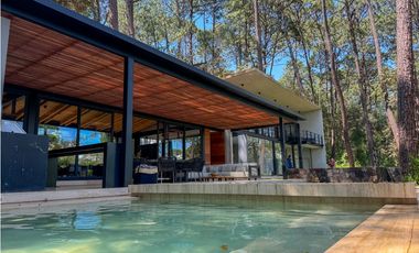 Casa en Venta en Avándaro Valle de Bravo