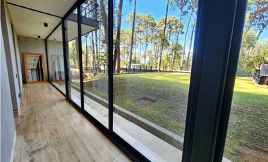 Casa en Venta en Avándaro Valle de Bravo