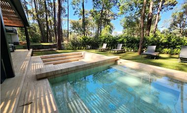 Casa en Venta en Avándaro Valle de Bravo