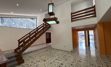 CASA EN VENTA EN HÉROES DE LA REVOLUCIÓN HUIZACHAL