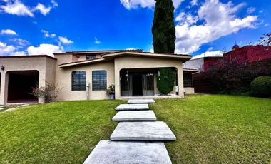 Venta Casas 1 Piso (1,000m2) | Villas del Meson | Qro76 | $8.8mdp