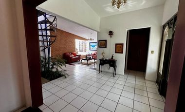 Venta Casas 1 Piso (1,000m2) | Villas del Meson | Qro76 | $8.8mdp