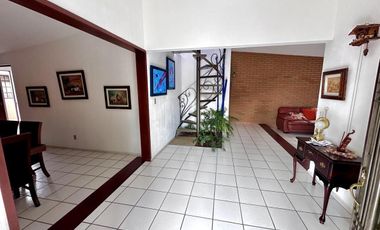 Venta Casas 1 Piso (1,000m2) | Villas del Meson | Qro76 | $8.8mdp