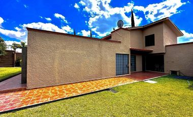 Venta Casas 1 Piso (1,000m2) | Villas del Meson | Qro76 | $8.8mdp