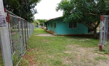 Se vende casa en La Enea de Guarare - Los Santos.