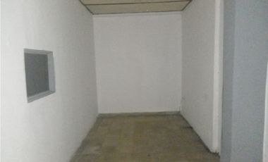 Se Alquila Oficina en La Locería $ 1.200