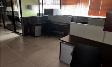 LOCAL / MARBELLA / PLAZA NODO 54 / 460M2 / CON OFICINA / AMOBLADO