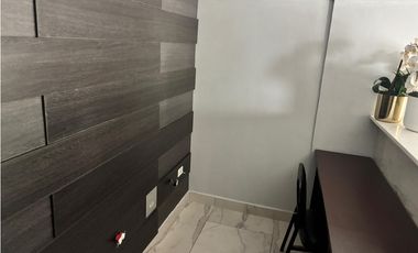 LOCAL / MARBELLA / PLAZA NODO 54 / 460M2 / CON OFICINA / AMOBLADO