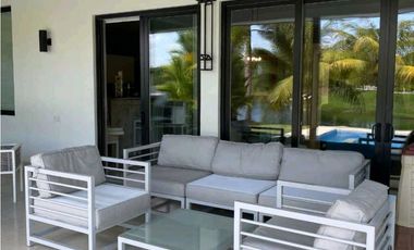 Se vende apartamento de playa en Buenaventura - Rio Hato.