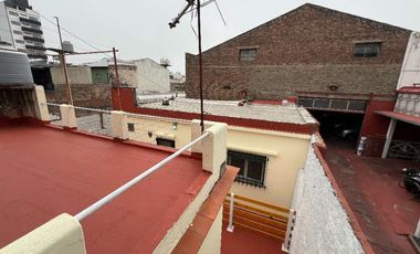 Casa PH en venta en Wilde