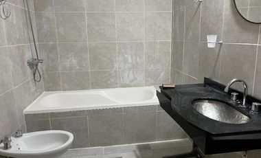 Casa PH en venta en Wilde