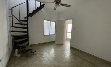 Casa PH en venta en Quilmes Este