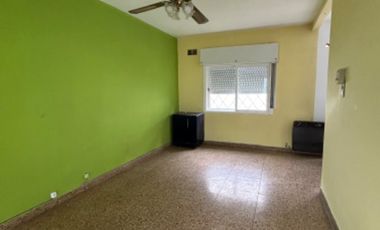Casa PH en venta en Quilmes Oeste