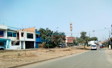 Terrenos Comerciales Venta AV. Principal B - VENTANILLA