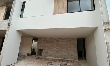 Townhouses de lujo 2 Recamaras en Temozón Norte. 