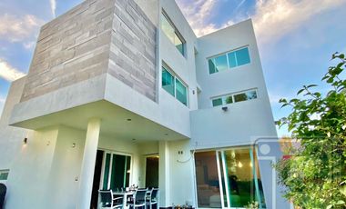 Residencia de lujo en venta en Arauca junto al Tec de Monterrey GDL