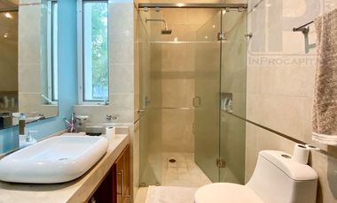 Residencia de lujo en venta en Arauca junto al Tec de Monterrey GDL