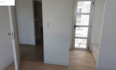 DEPARTAMENTO 3 AMBIENTES CON BALCON EN 10*