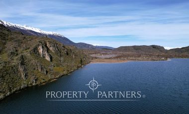 Patagonia, 216ha laguna El Diablo, Cochrane