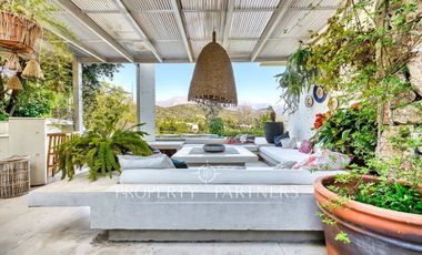 Espectacular casa mediterránea en Valle Escondido