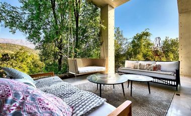 Espectacular casa mediterránea en Valle Escondido