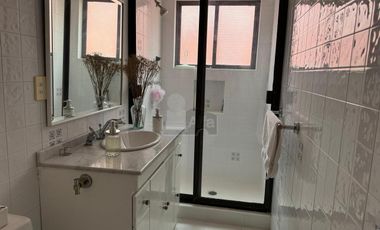 Casa en renta o venta en Lomas de Tecamachalco
