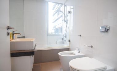 Departamento 4 ambientes con 2 cocheras y baulera en  Complejo Al Río
