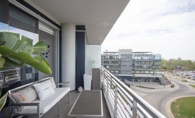 Departamento 4 ambientes con 2 cocheras y baulera en  Complejo Al Río