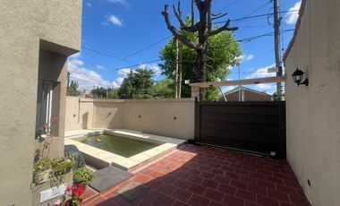 Casa en  TEMPERLEY