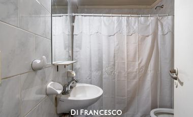 Casa con dependencia en venta en Pinamar - Barrio San José