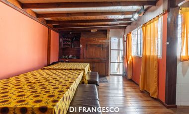 Casa con dependencia en venta en Pinamar - Barrio San José