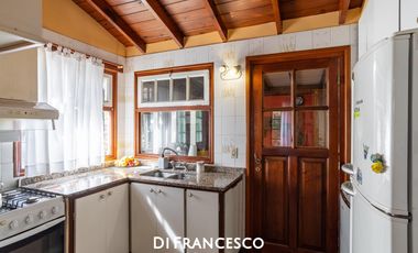 Casa con dependencia en venta en Pinamar - Barrio San José