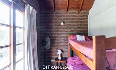 Casa con dependencia en venta en Pinamar - Barrio San José