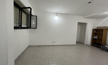 Amplio Departamento de 2 Ambientes