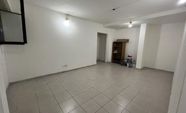 Amplio Departamento de 2 Ambientes