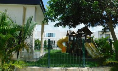 Casa Leo en Venta en Privada Nadira, Conkal