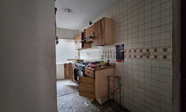 EDIFICIO COMERCIAL Y RESIDENCIAL EN CUMBRES 3ER SECTOR