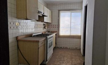EDIFICIO COMERCIAL Y RESIDENCIAL EN CUMBRES 3ER SECTOR