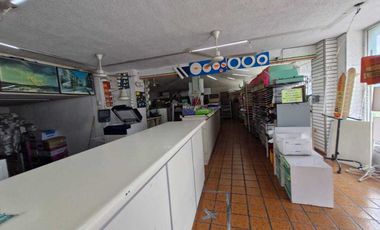 EDIFICIO COMERCIAL Y RESIDENCIAL EN CUMBRES 3ER SECTOR