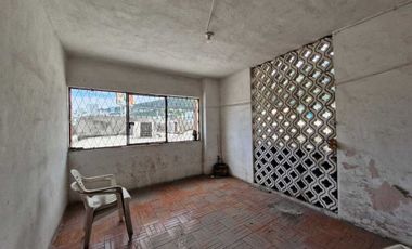 EDIFICIO COMERCIAL Y RESIDENCIAL EN CUMBRES 3ER SECTOR