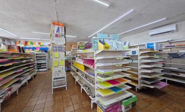 EDIFICIO COMERCIAL Y RESIDENCIAL EN CUMBRES 3ER SECTOR