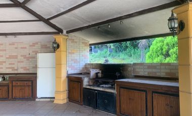 QUINTA  VENTA EN EL BARRIAL