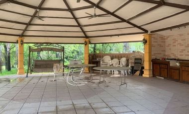 QUINTA  VENTA EN EL BARRIAL